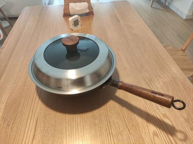 苏泊尔生铁锅涂层需要刮掉再使用吗缩略图