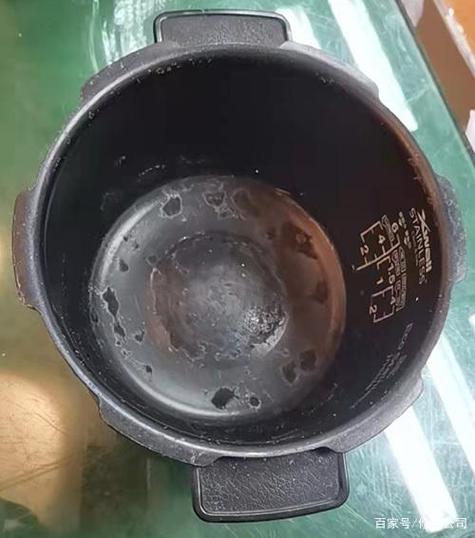 内胆涂层掉了一点点游戏截图