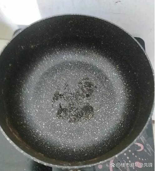 苏泊尔铁锅涂层掉了图缩略图